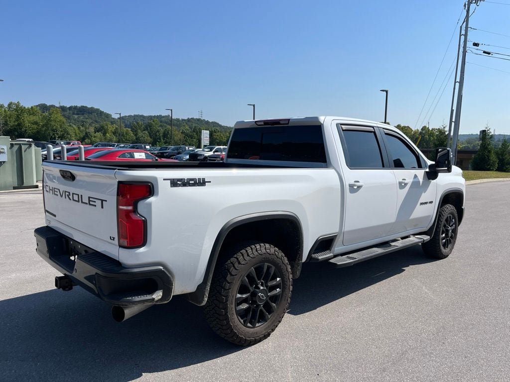 Used 2025 Chevrolet Silverado 3500 LT w/ Trail Boss Package AWD/4WD image 4