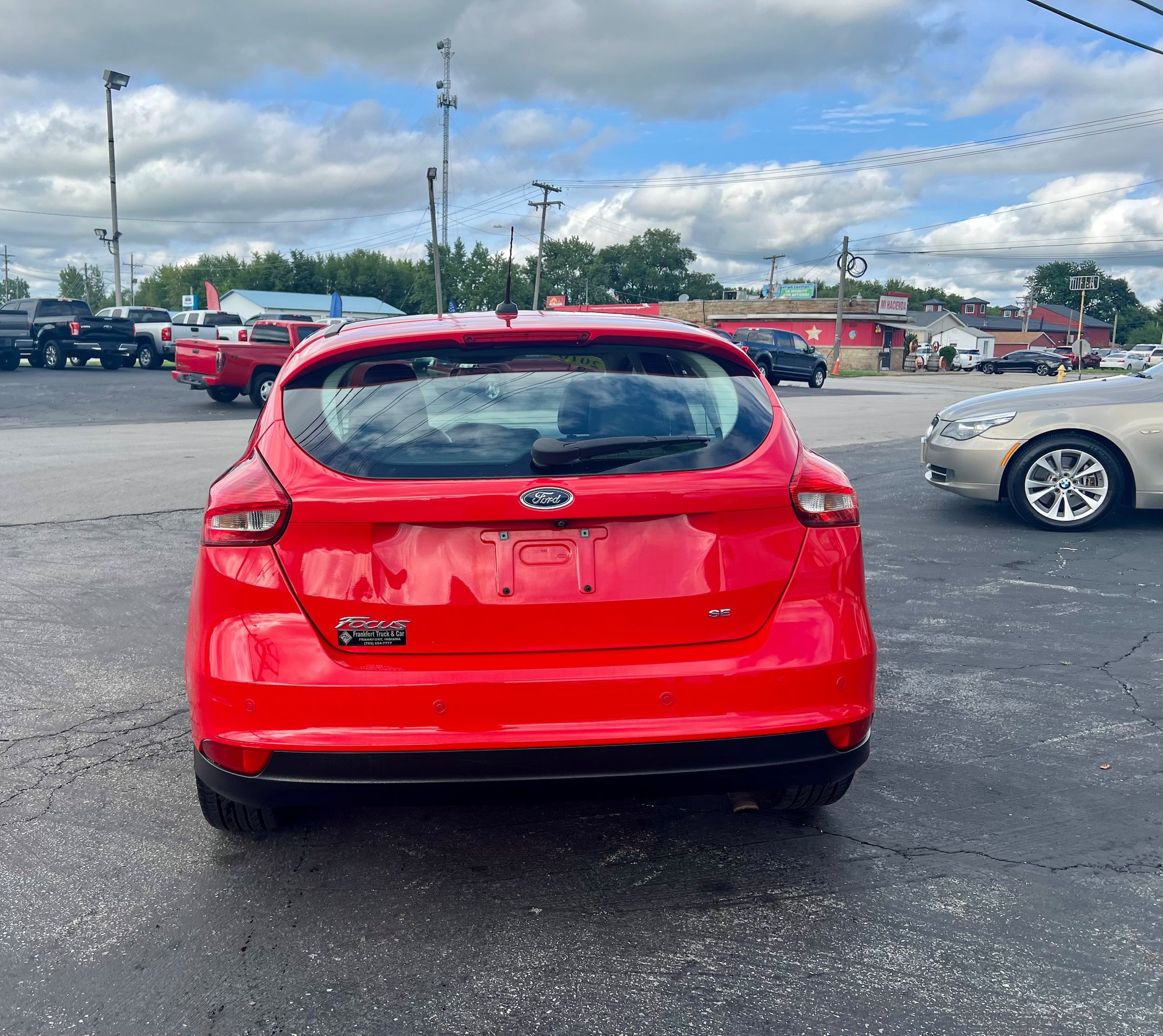 Used 2016 Ford Focus SE w/ Equipment Group 201A FWD image 6