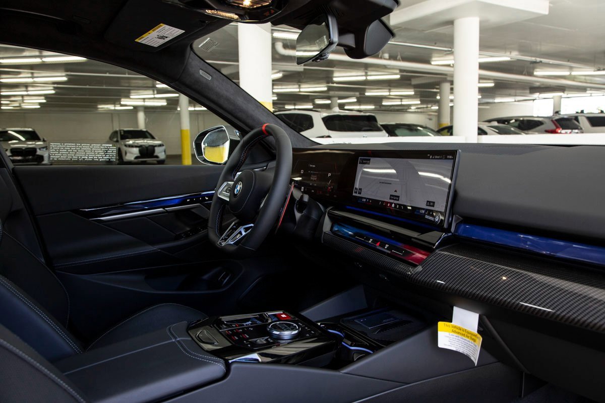 New 2026 BMW M5 image 34