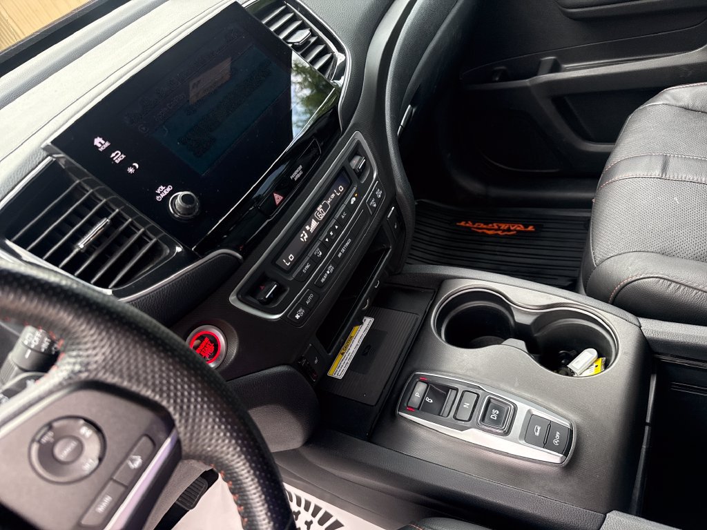 Used 2023 Honda Passport TrailSport image 17