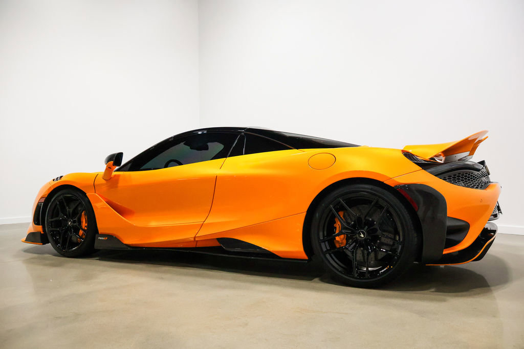 Used 2022 McLaren 765LT RWD image 25