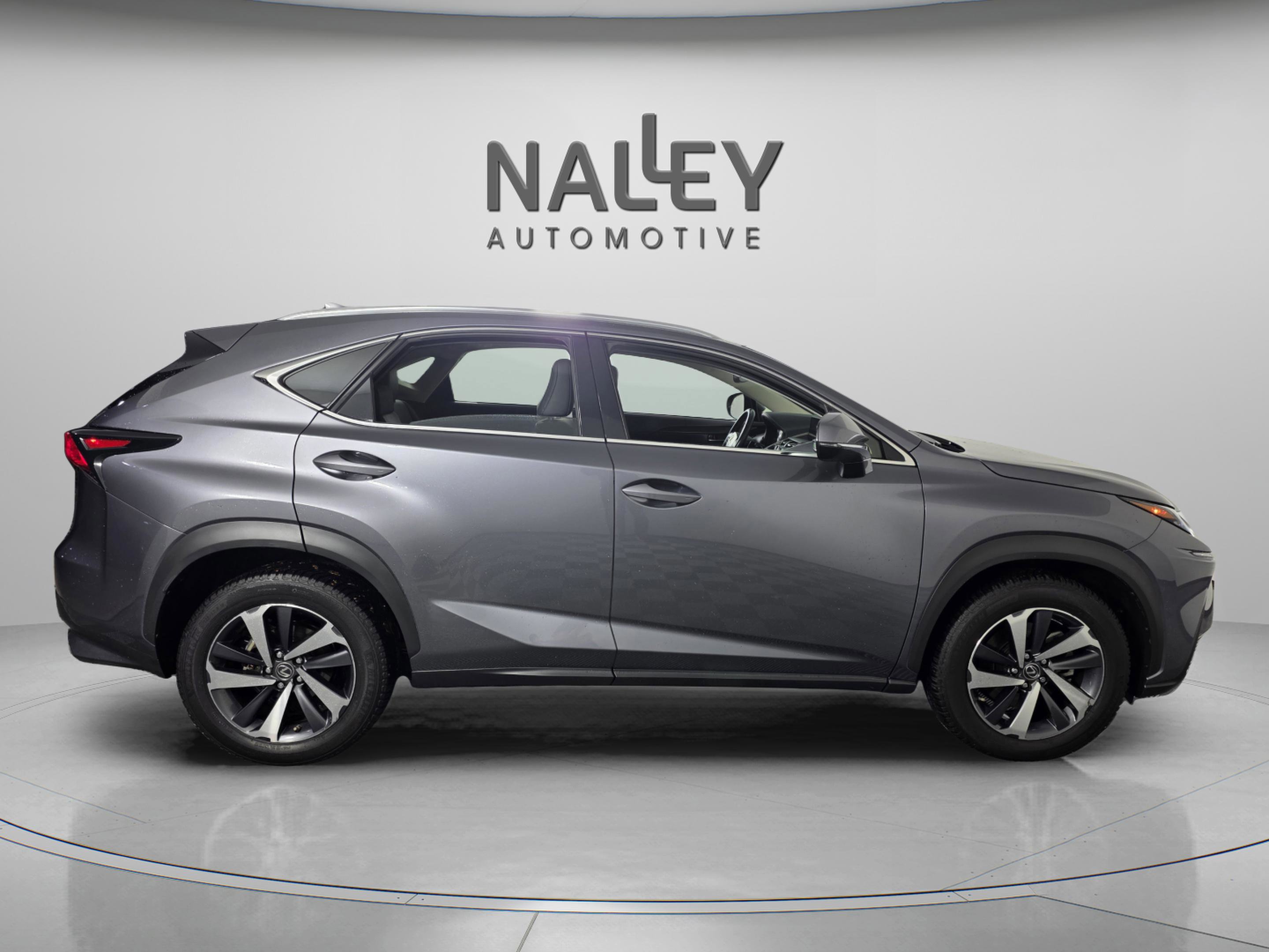 Used 2019 Lexus NX 300 FWD image 6