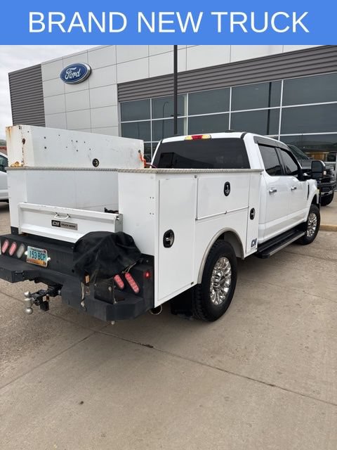 Used 2022 Ford F250 XLT w/ XLT Premium Package AWD/4WD image 5