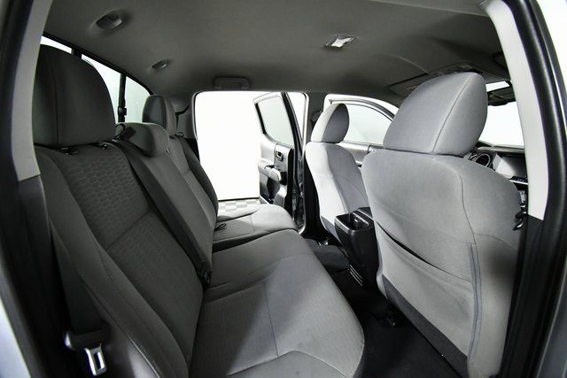 Used 2016 Toyota Tacoma 2WD Double Cab image 23