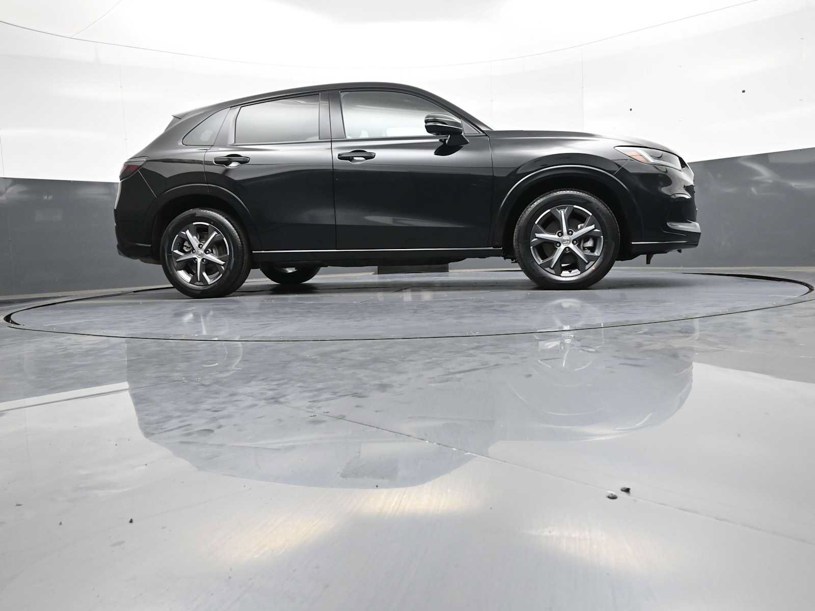 Used 2024 Honda HR-V EX-L image 28