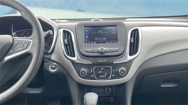 Used 2024 Chevrolet Equinox LS w/ LS Convenience Package image 10