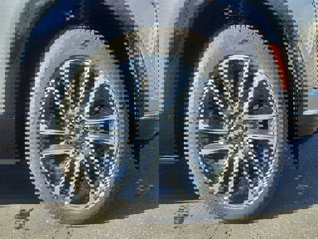 New 2026 Cadillac Optiq Sport 1 w/ LPO, Floor Liner Package image 7