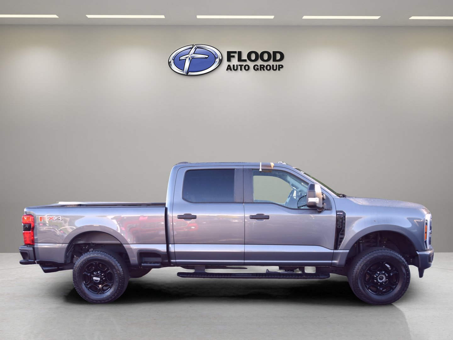 Used 2024 Ford F350 XL w/ STX Appearance Package AWD/4WD image 3