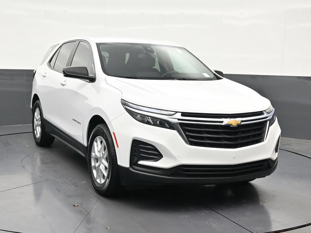 Used 2023 Chevrolet Equinox LS FWD image 8