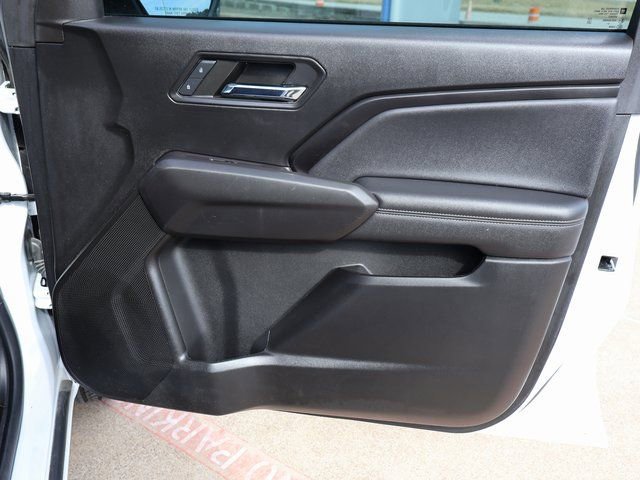 Used 2024 Chevrolet Colorado LT w/ LT Convenience Package image 18