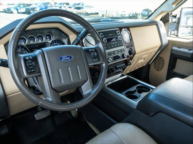 Used 2011 Ford F250 Lariat w/ Lariat Interior Pkg RWD image 17