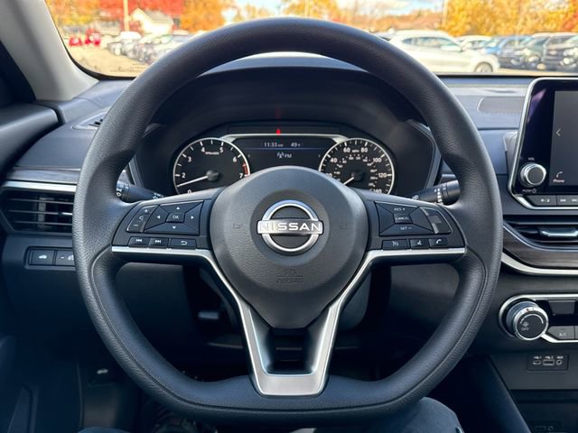 Used 2024 Nissan Altima 2.5 SV FWD image 19