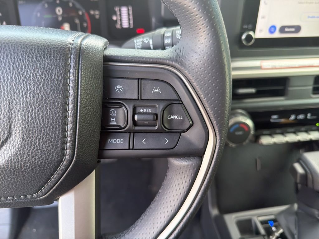 Used 2026 Toyota 4Runner SR5 image 26