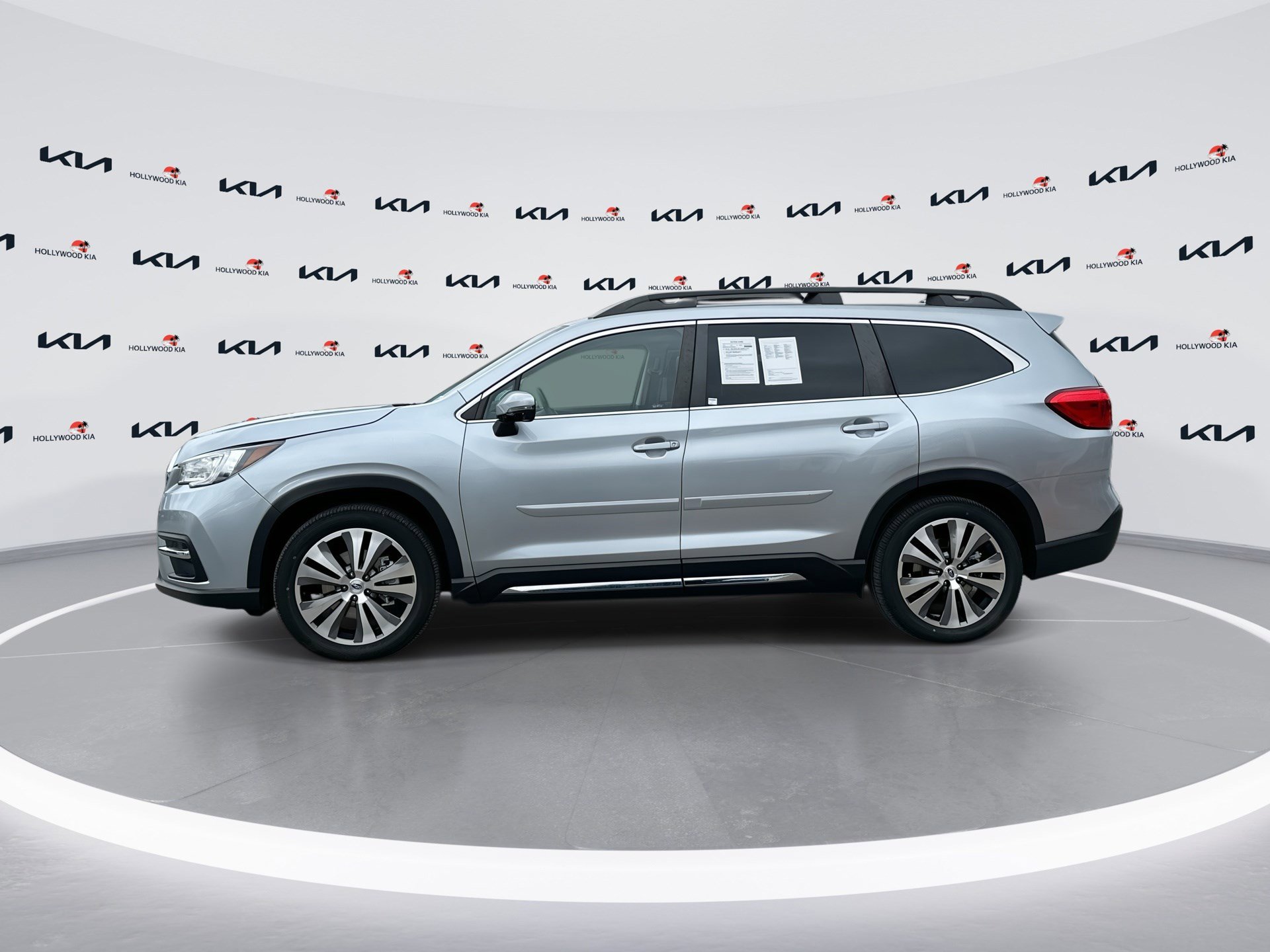 Used 2022 Subaru Ascent Limited w/ Technology Package image 5