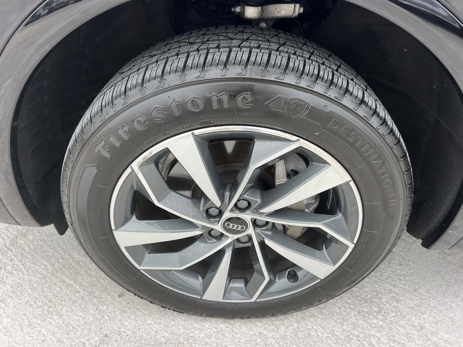 Used 2023 Audi Q5 2.0T Premium Plus w/ Premium Plus Package image 11