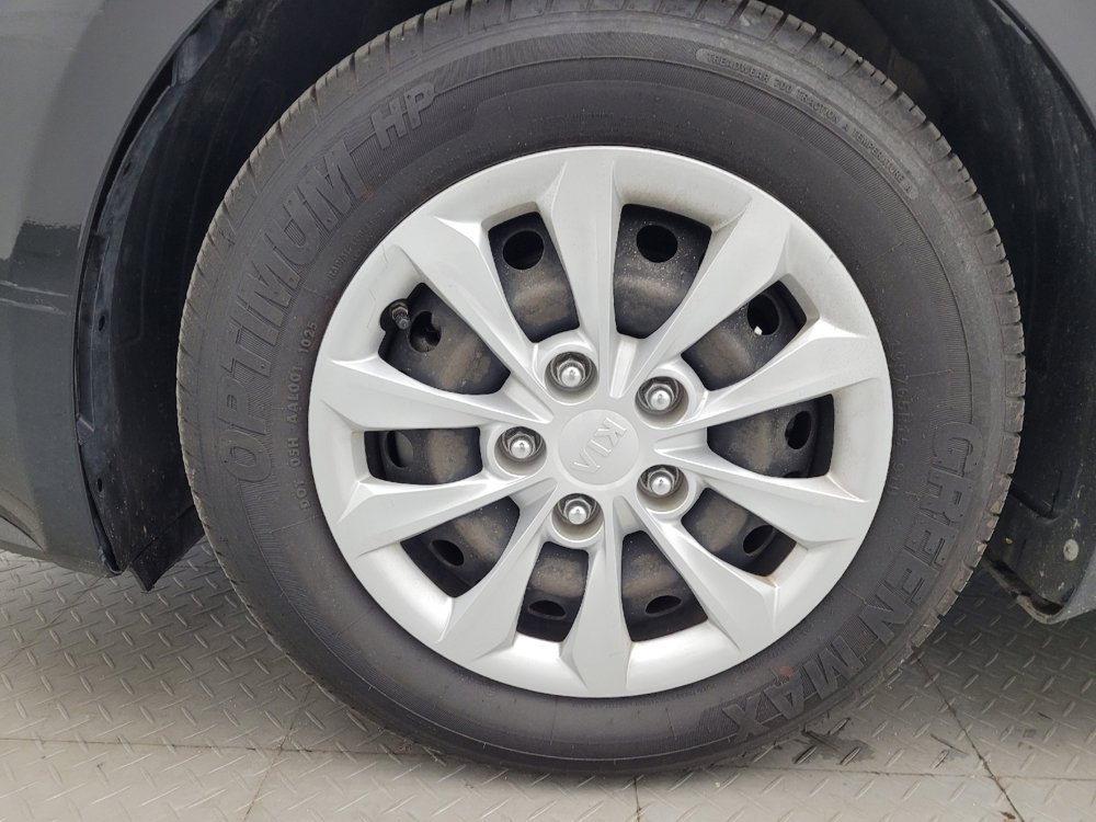 Used 2021 Kia Forte Sedan image 31