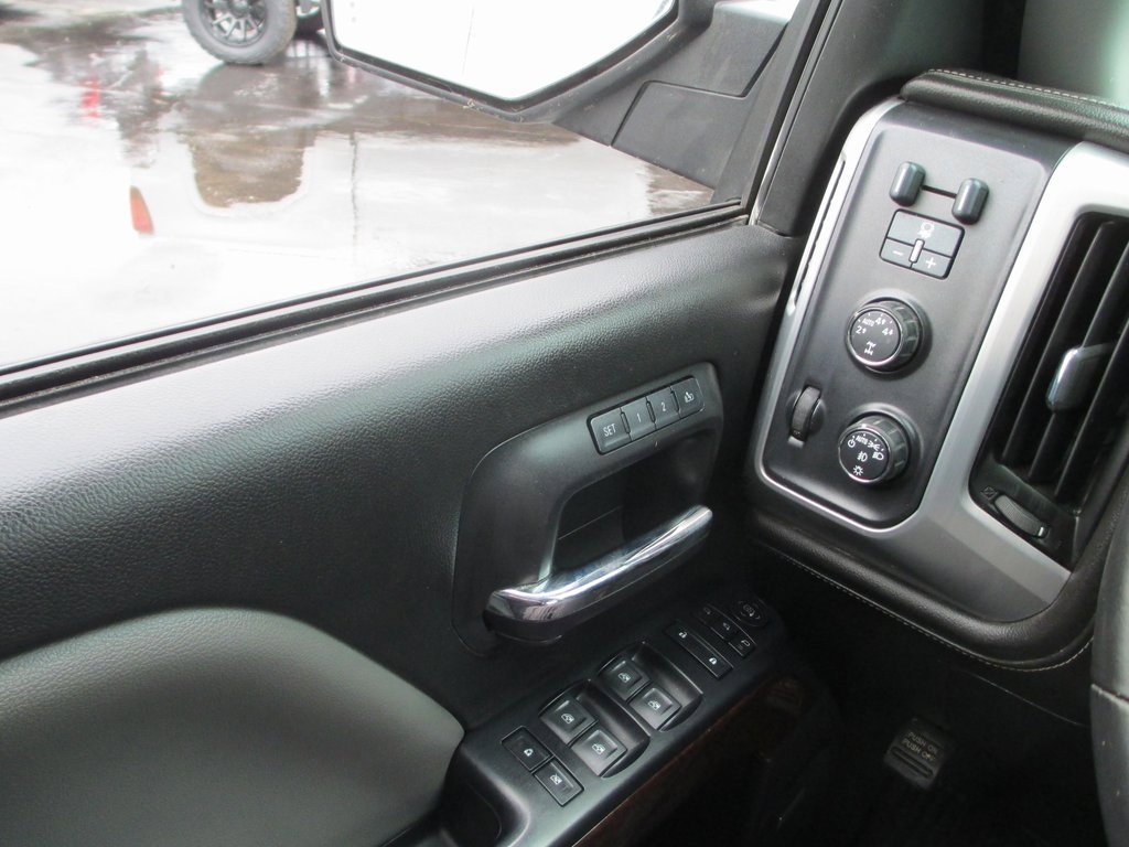 Used 2015 GMC Sierra 1500 SLT w/ Suspension Package, Off-Road image 23