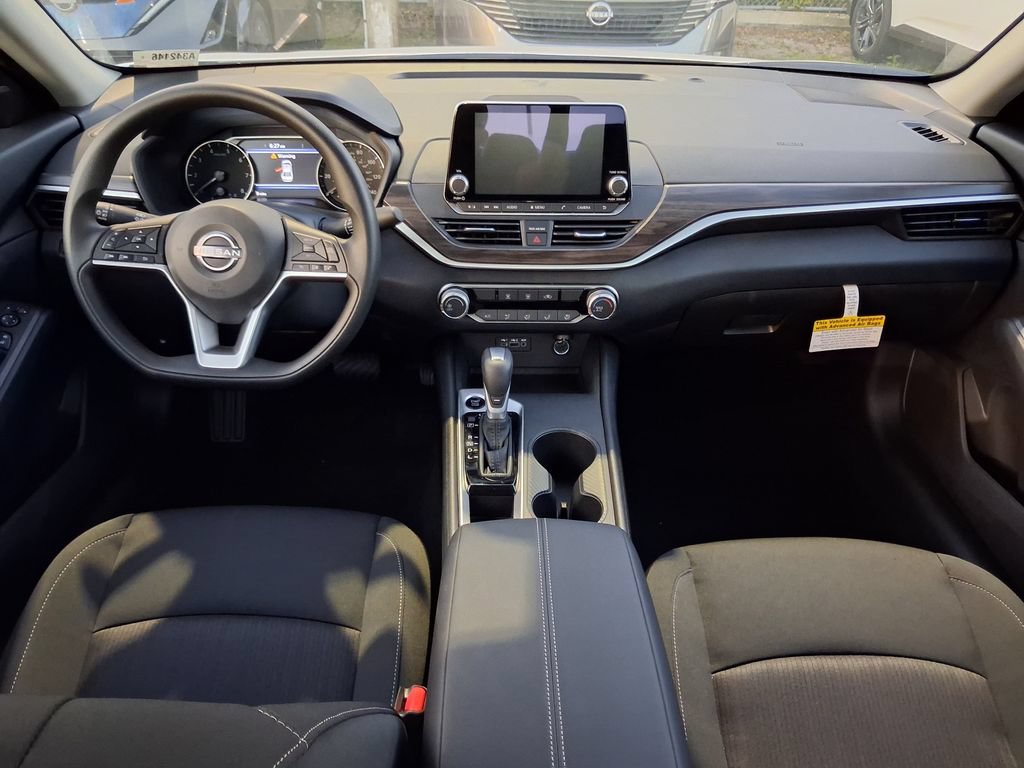 New 2026 Nissan Altima 2.5 SV FWD image 6
