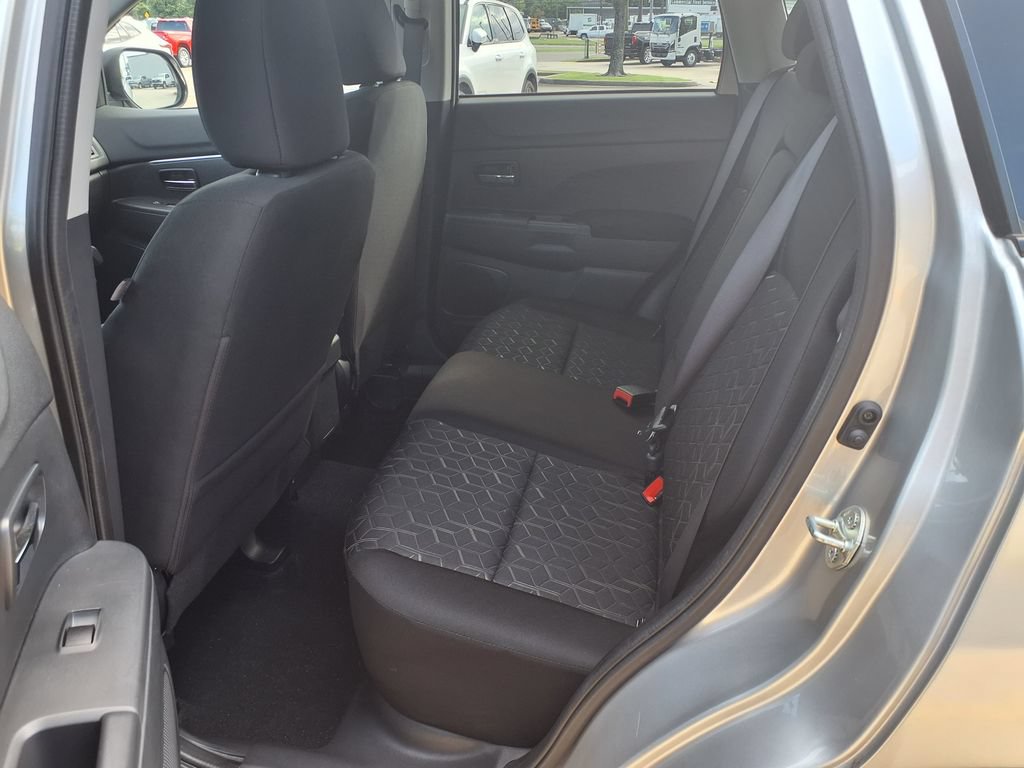 Used 2024 Mitsubishi Outlander Sport ES AWD/4WD image 13