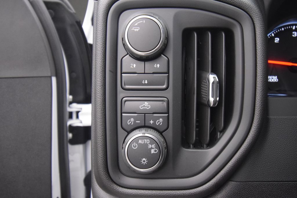 Used 2024 Chevrolet Silverado 3500 W/T w/ WT Convenience Package AWD/4WD image 38