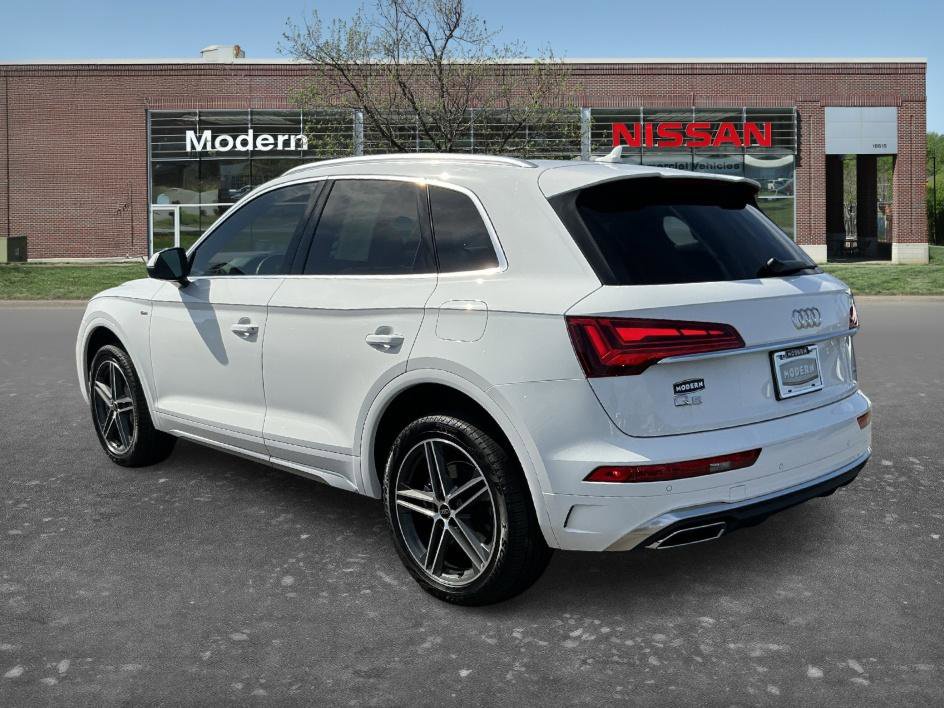 Used 2025 Audi Q5 e Premium image 2