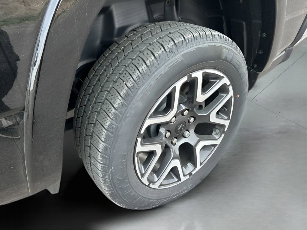 New 2025 RAM 1500 Laramie w/ Trailer Tow Group image 9