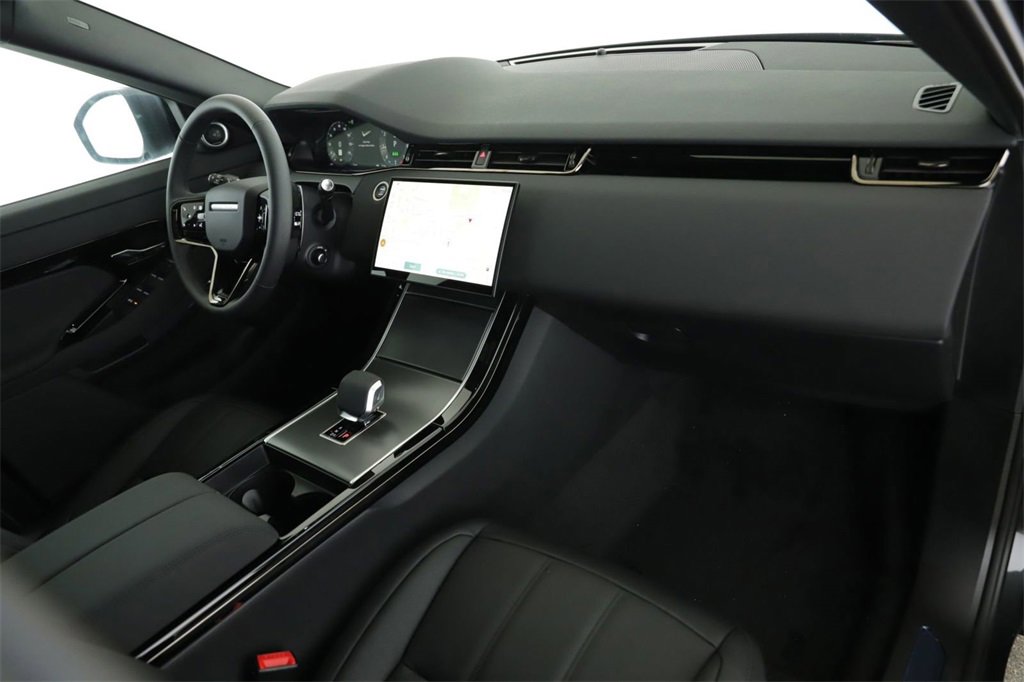 New 2024 Land Rover Range Rover Evoque Dynamic SE image 24