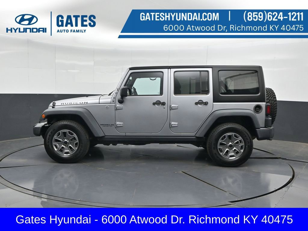Used 2015 Jeep Wrangler Unlimited Rubicon w/ Max Tow Package AWD/4WD image 7