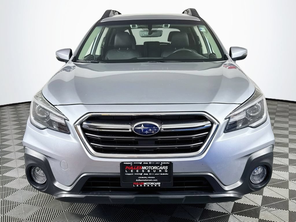 Used 2018 Subaru Outback 2.5i Limited AWD/4WD image 2