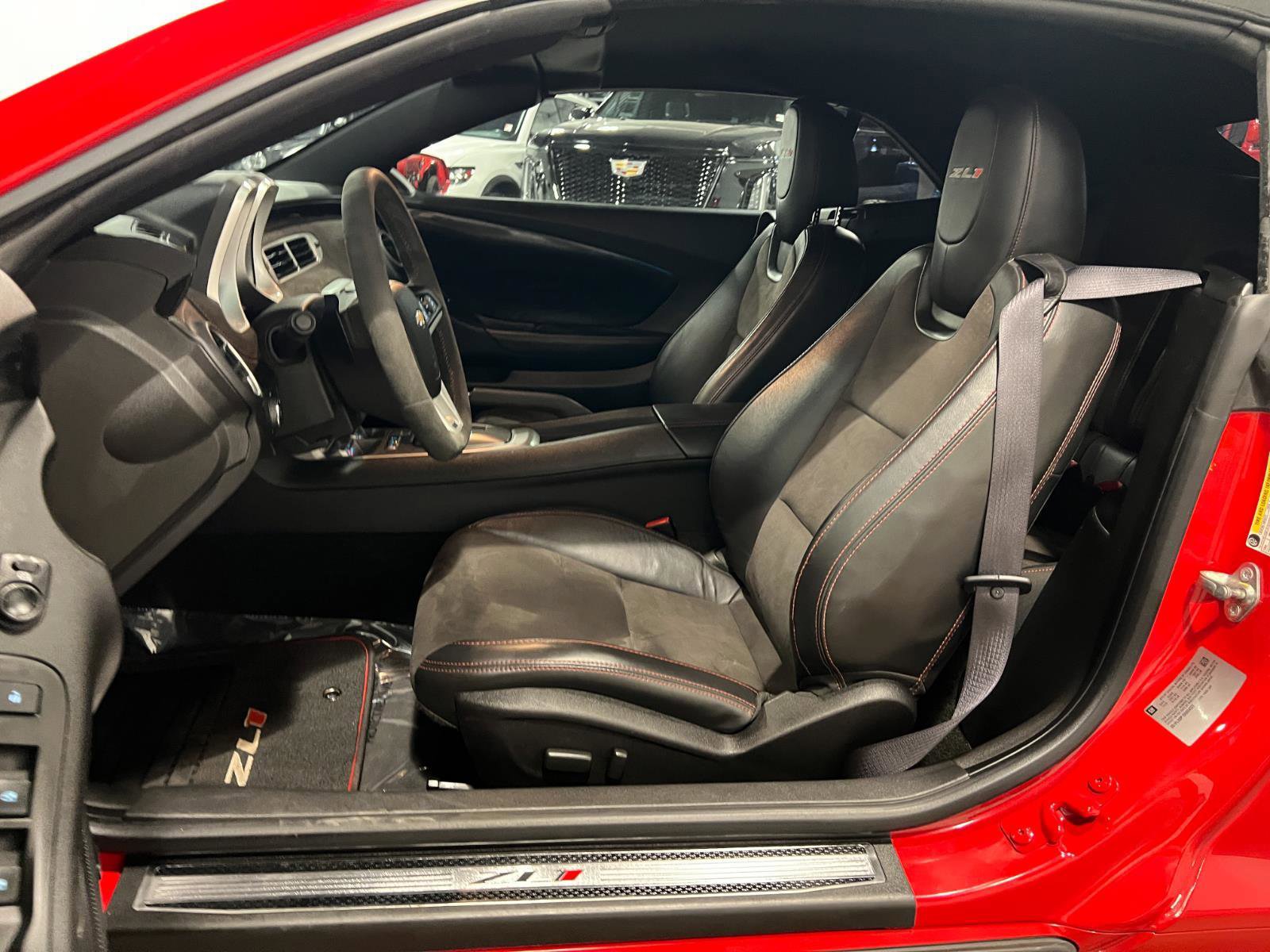 Used 2013 Chevrolet Camaro ZL1 RWD image 9
