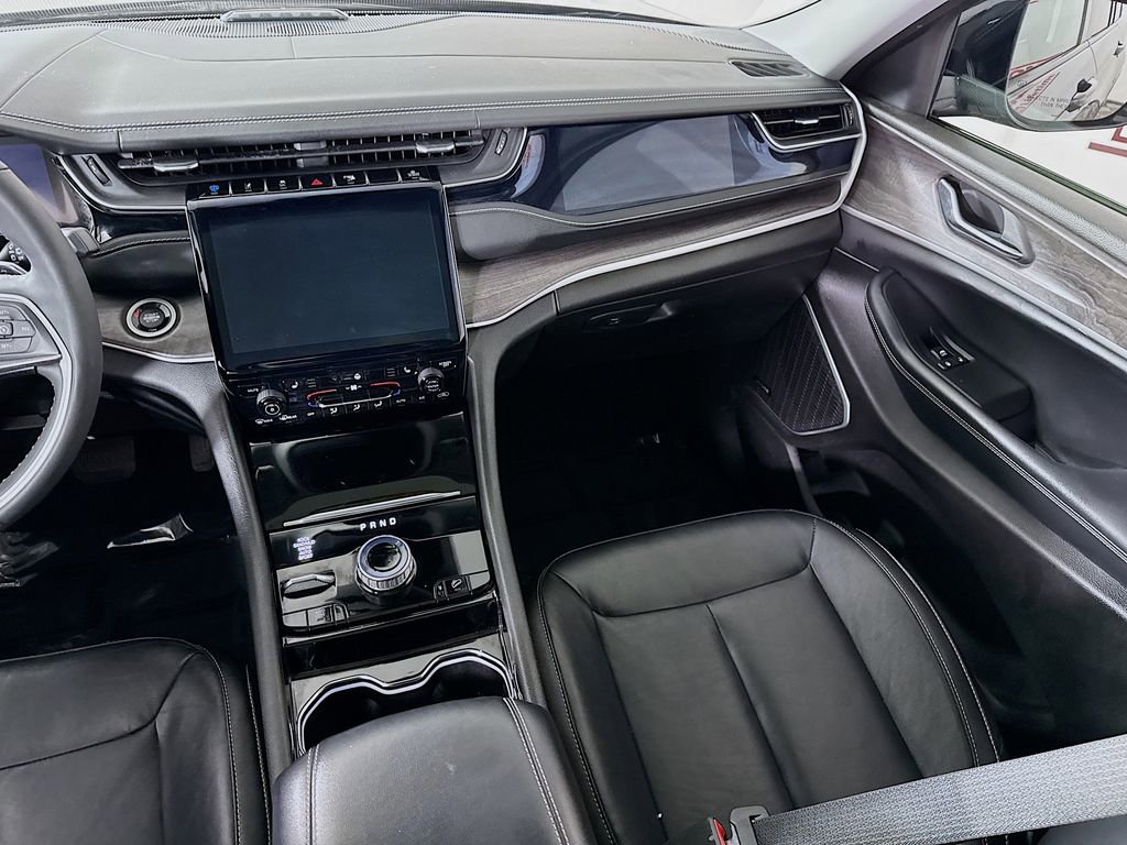 Used 2022 Jeep Grand Cherokee Limited 4xe image 28