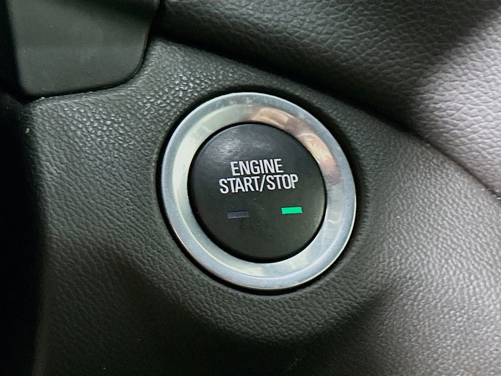 Used 2023 Chevrolet Equinox LT image 20