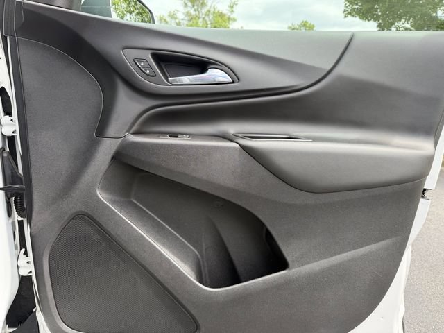 Used 2020 Chevrolet Equinox LT w/ Driver Convenience Package AWD/4WD image 24