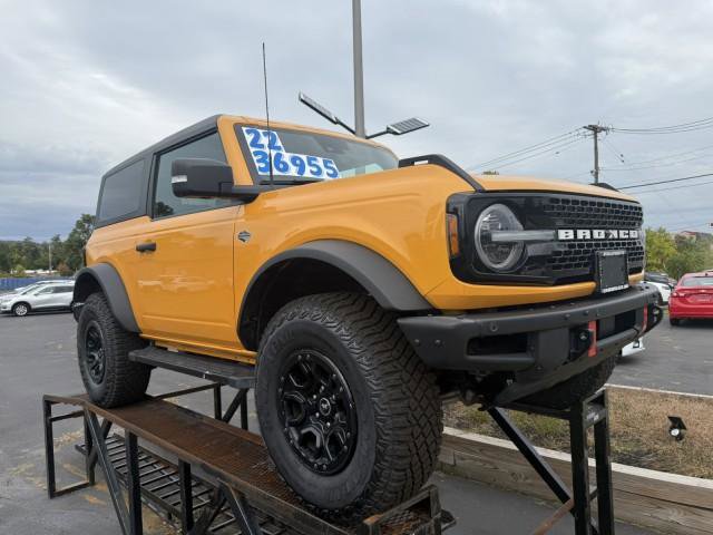 Used 2022 Ford Bronco Wildtrak image 2