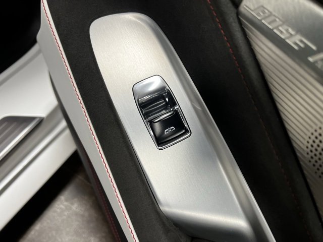 Used 2023 Chevrolet Corvette Stingray Premium Conv w/ Z51 Performance Package image 20