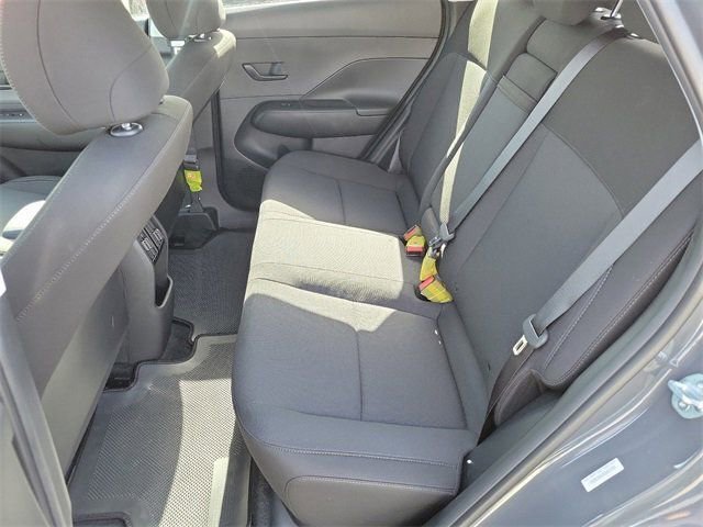 New 2025 Hyundai Kona SEL image 17