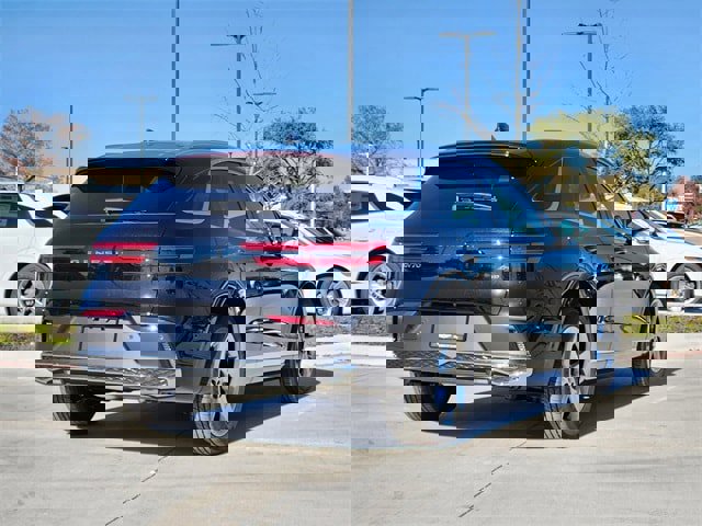 New 2026 Genesis GV70 2.5T Advanced image 3