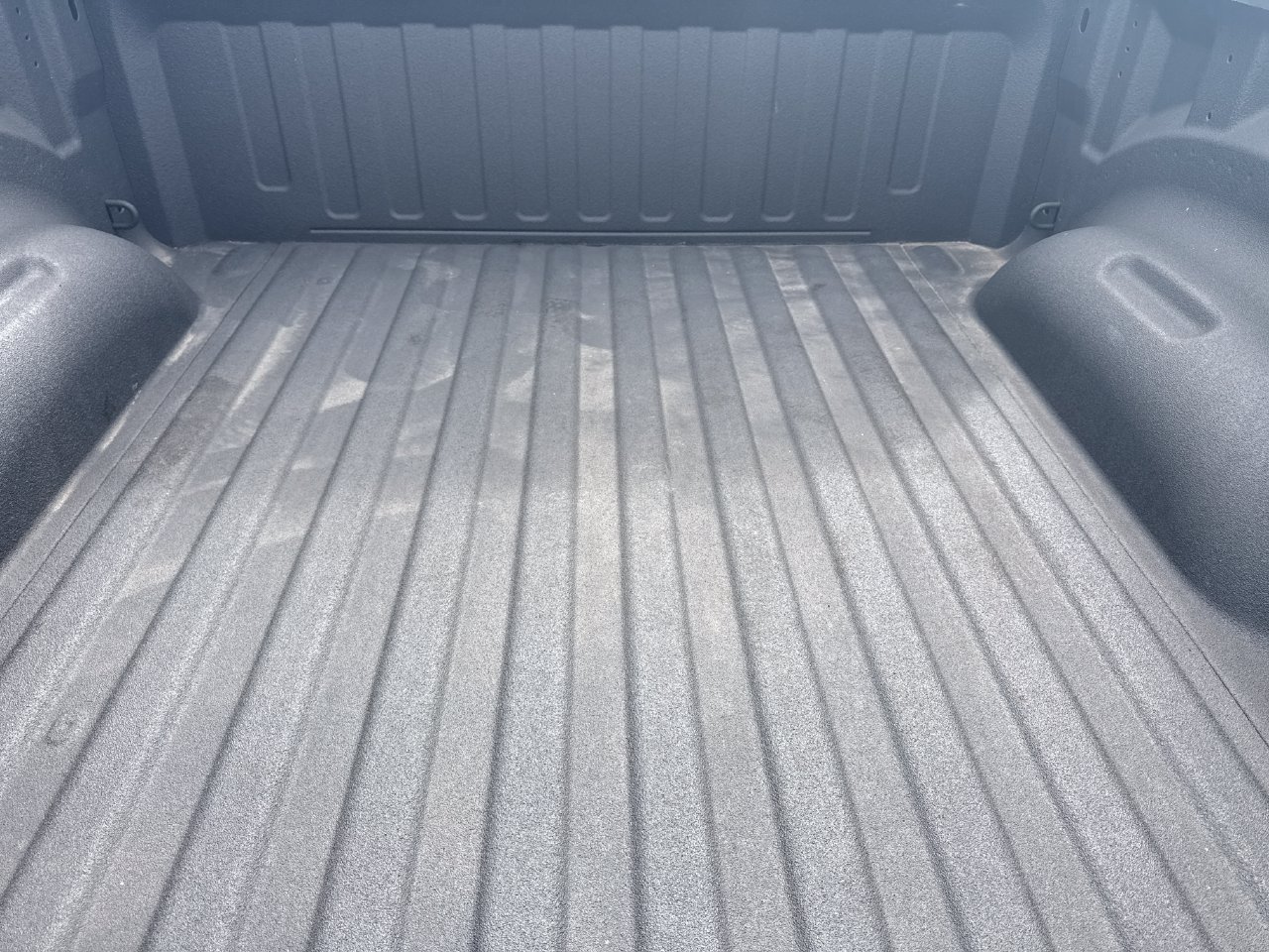 Used 2025 RAM 1500 Big Horn AWD/4WD image 10