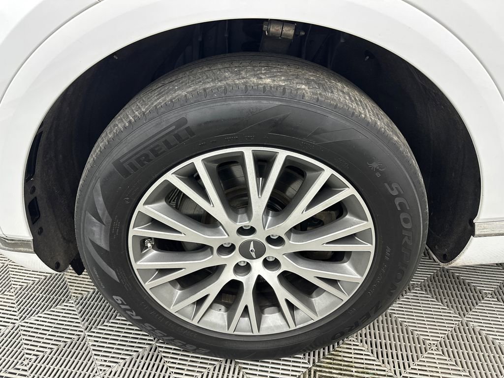 Used 2024 Genesis GV80 2.5T AWD/4WD image 13