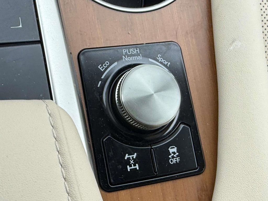 Used 2022 Lexus RX 350 AWD w/ Premium Package image 25