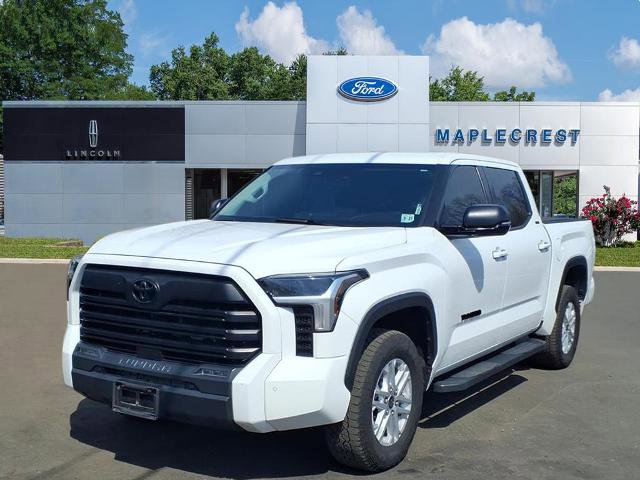 Used 2022 Toyota Tundra SR5 w/ SR5 Premium Package AWD/4WD image 2