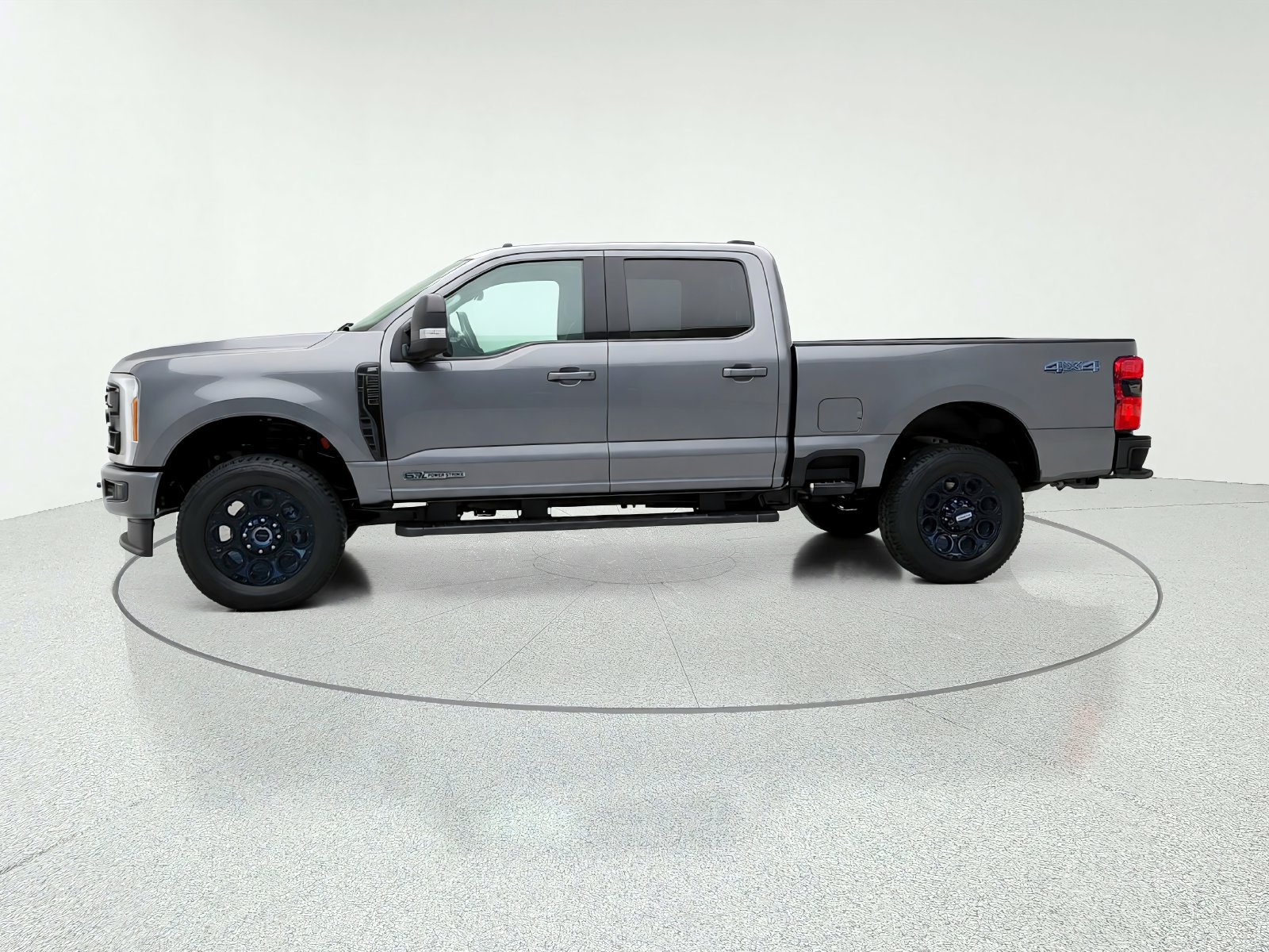 New 2026 Ford F350 XLT w/ XLT Premium Package AWD/4WD image 4