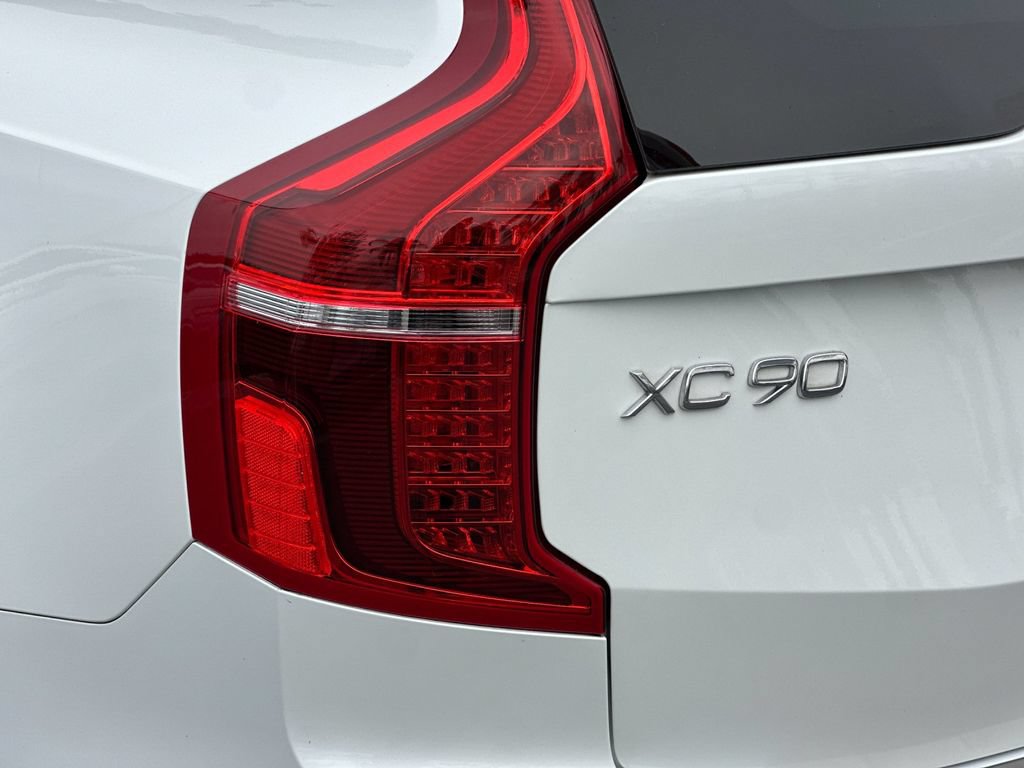 Certified 2023 Volvo XC90 B6 Plus w/ Protection Package Premier AWD/4WD image 27