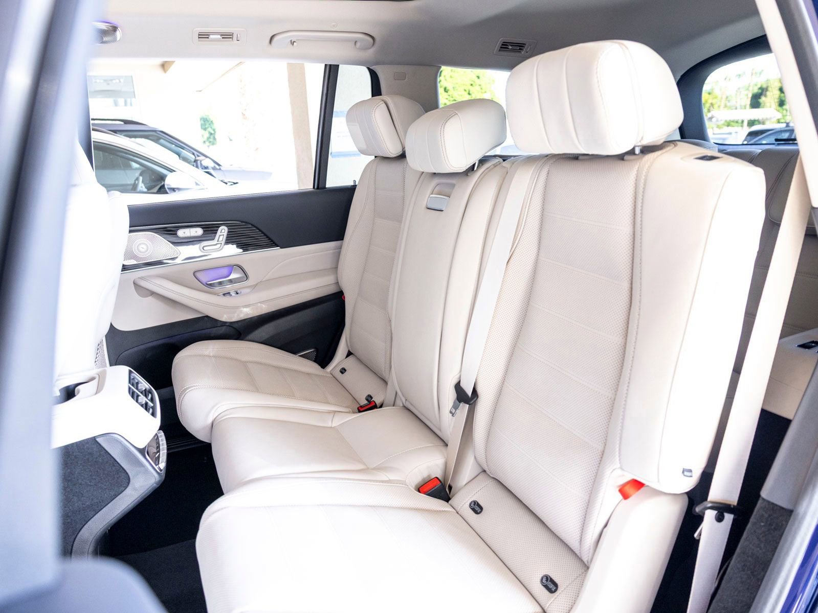 New 2026 Mercedes-Benz GLS 580 4MATIC image 21