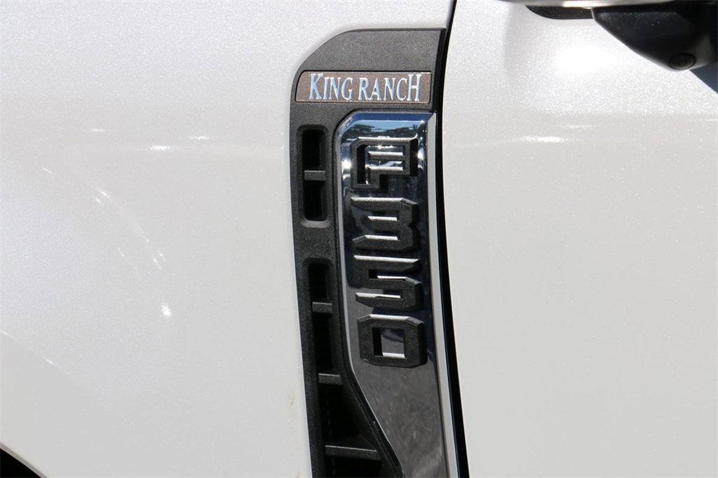 New 2026 Ford F350 King Ranch w/ FX4 Off-Road Package image 12
