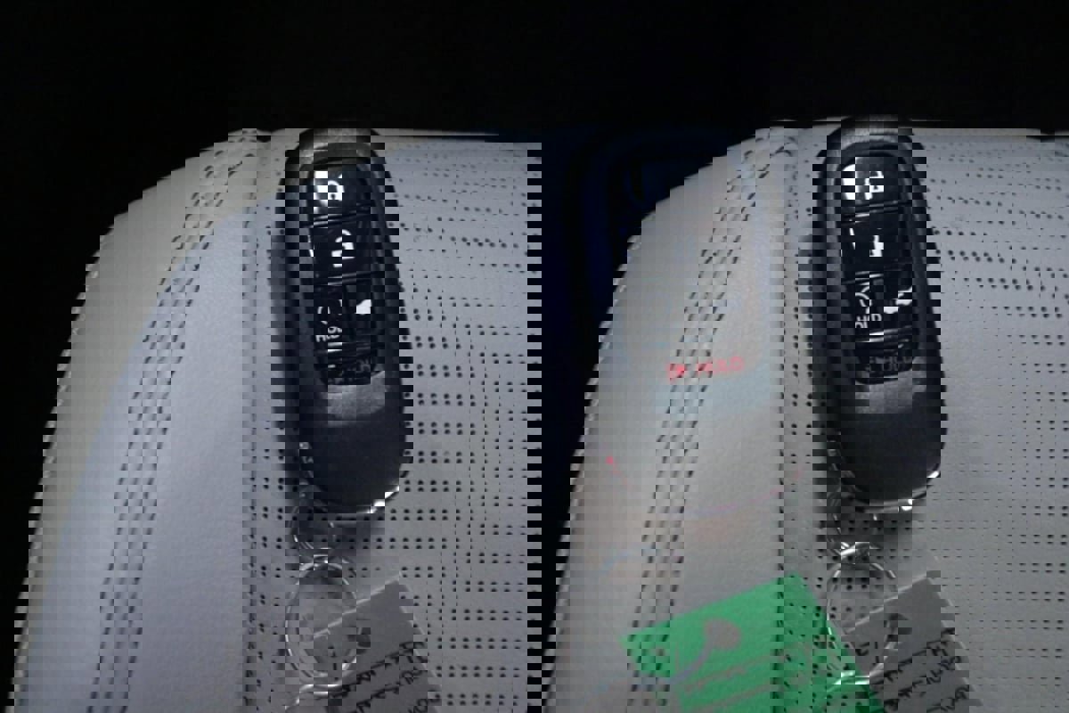 Used 2023 Honda HR-V EX-L image 21