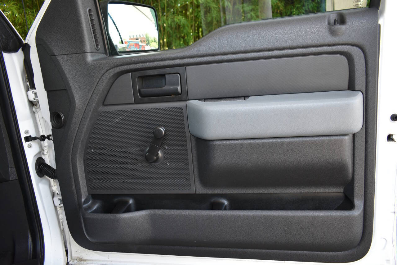 Used 2013 Ford F150 XL w/ Trailer Tow Pkg RWD image 16