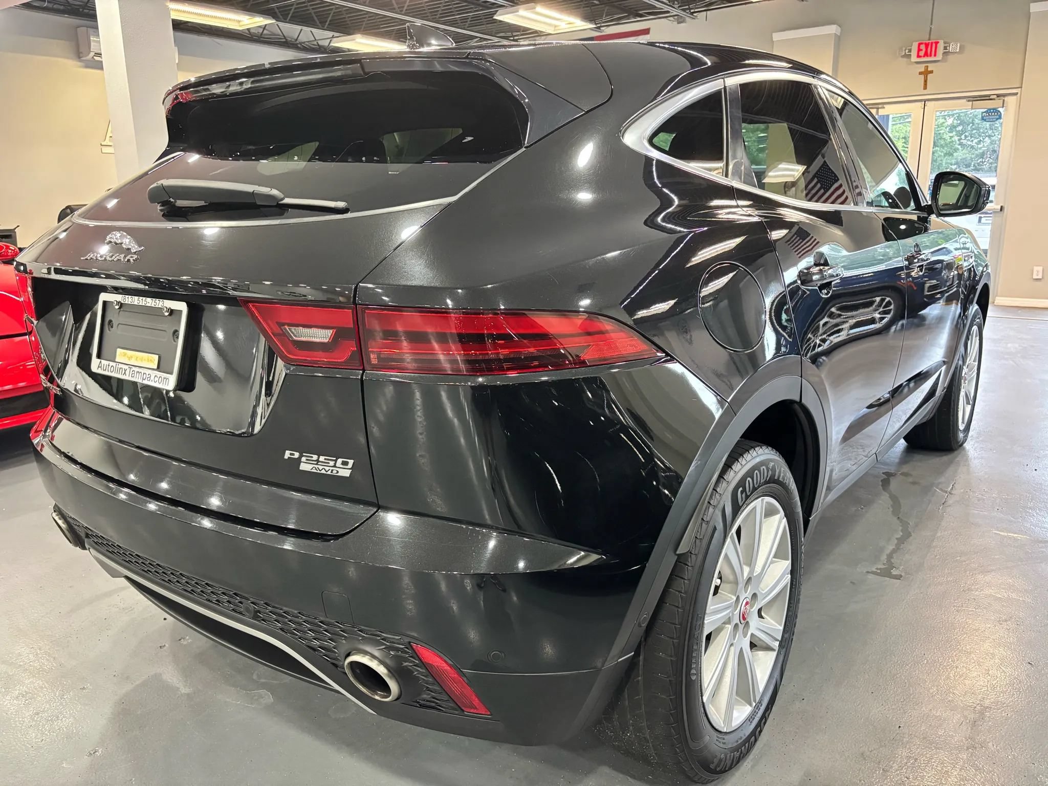 Used 2018 Jaguar E-PACE S AWD/4WD image 7