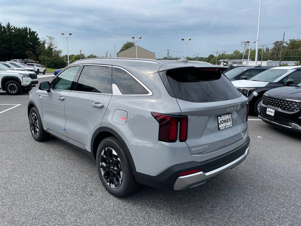 New 2026 Kia Sorento S FWD image 5