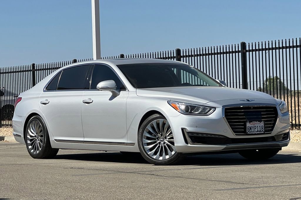 Used 2018 Genesis G90 5.0 Ultimate AWD/4WD image 2